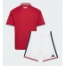 Camisa de time de futebol Manchester United Replicas 1º Equipamento Infantil 2026-27 Manga Curta (+ Calças curtas)